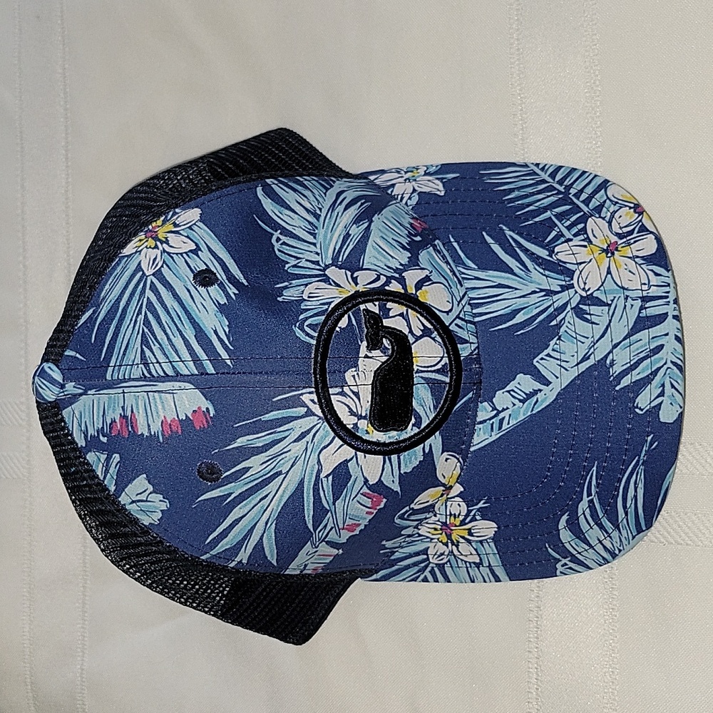Vineyard Vines hat,  Snap Back FINAL